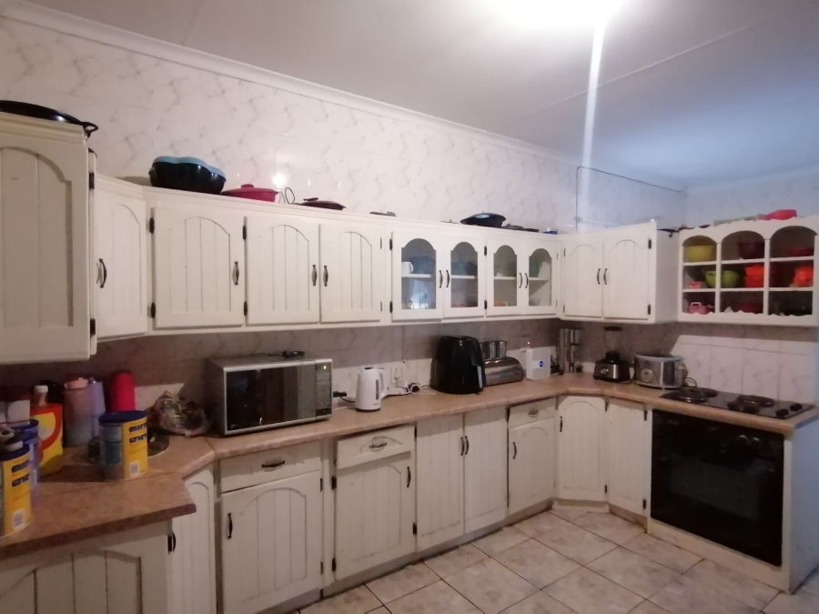 4 Bedroom Property for Sale in Vaal Park North West